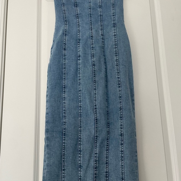 NWOT Denim Midi Dress - Picture 4 of 9